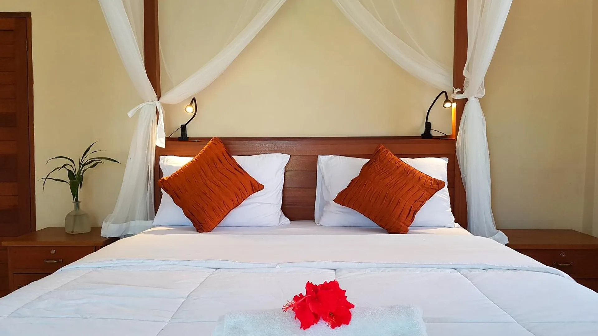 Penzion Santra Putra Guesthouse At Karja Art Space Ubud