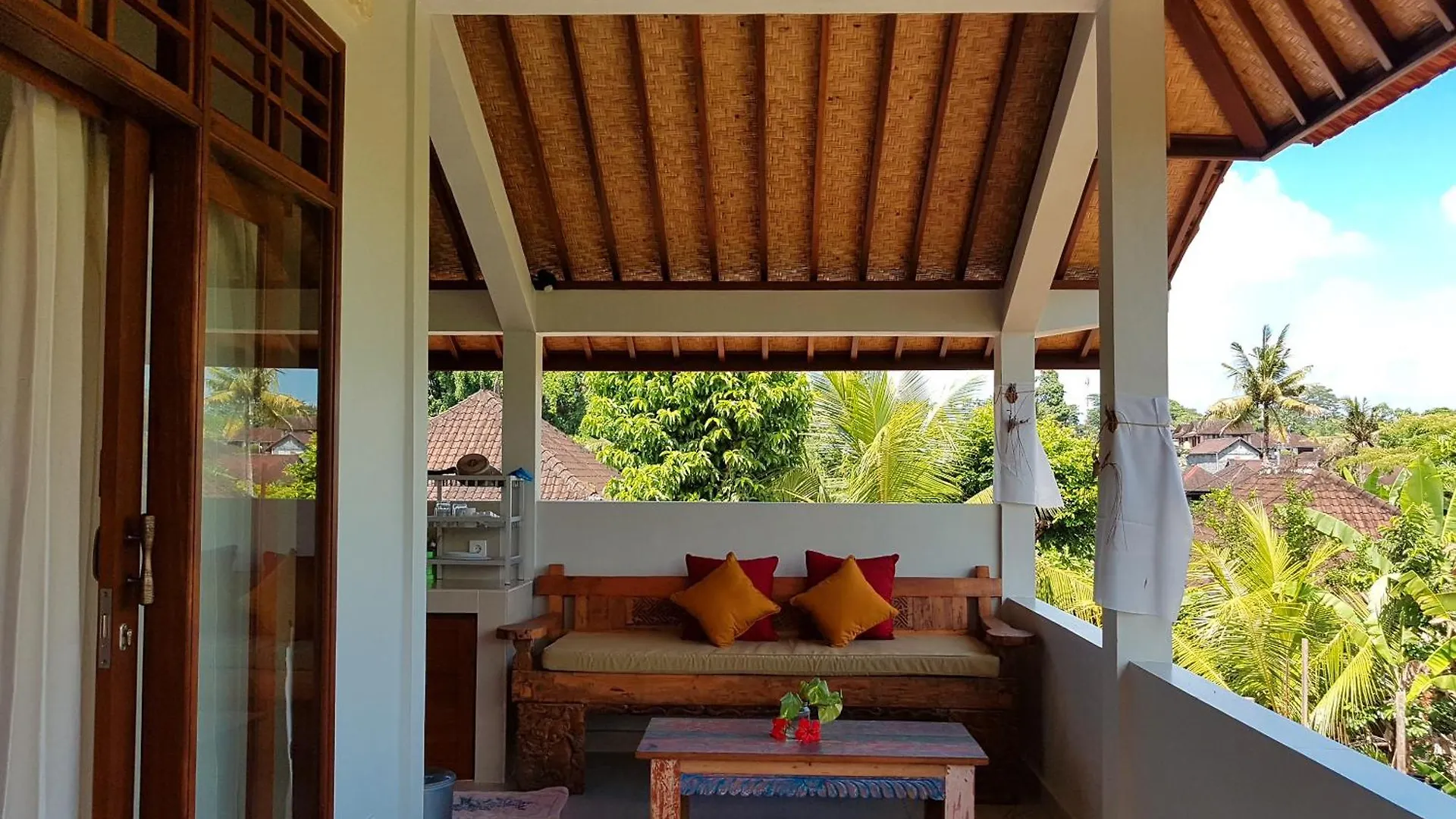Santra Putra Guesthouse At Karja Art Space Ubud