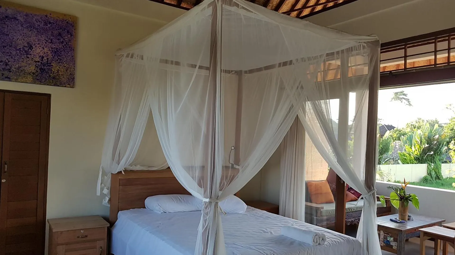 Penzion Santra Putra Guesthouse At Karja Art Space Ubud