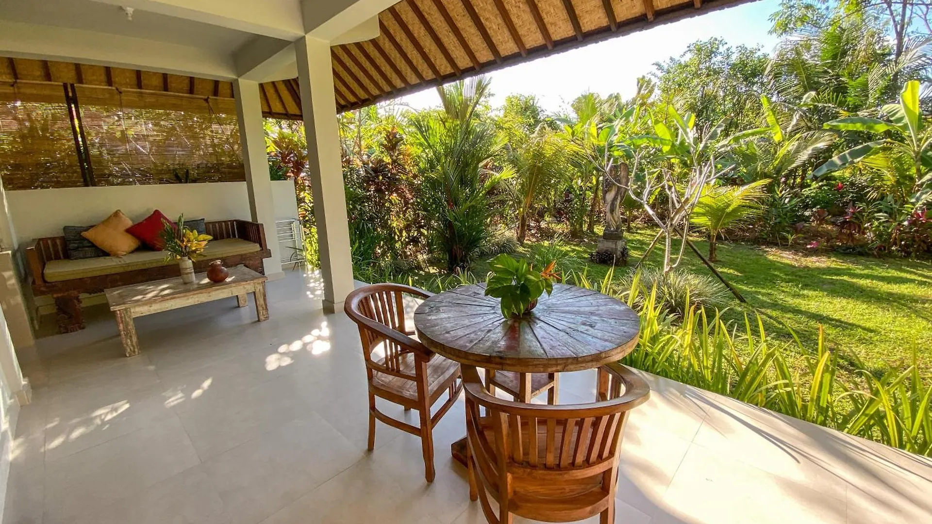 Santra Putra Guesthouse At Karja Art Space Ubud 0*,