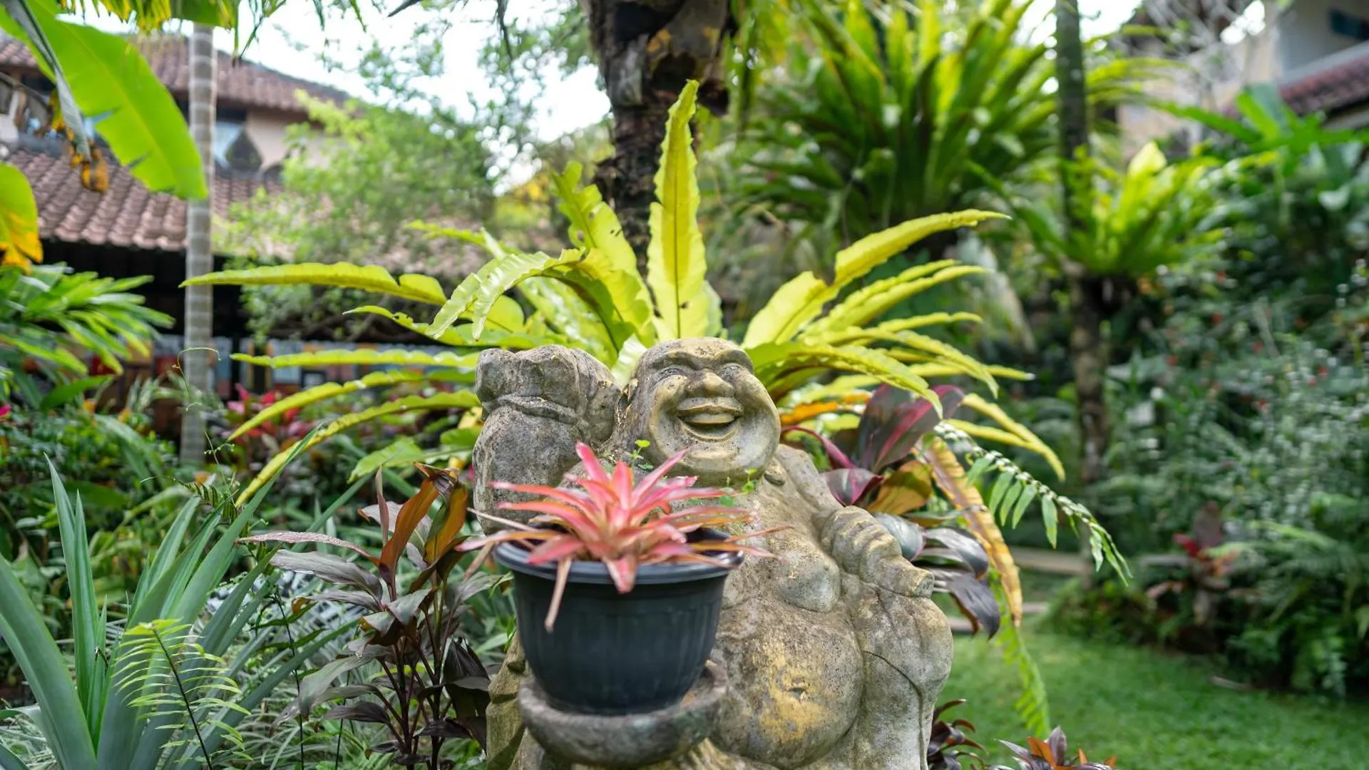 Penzion Santra Putra Guesthouse At Karja Art Space Ubud