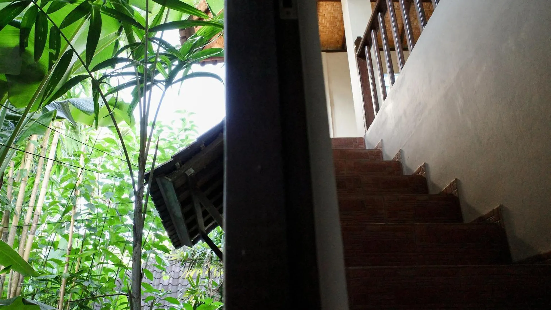 Santra Putra Guesthouse At Karja Art Space Ubud