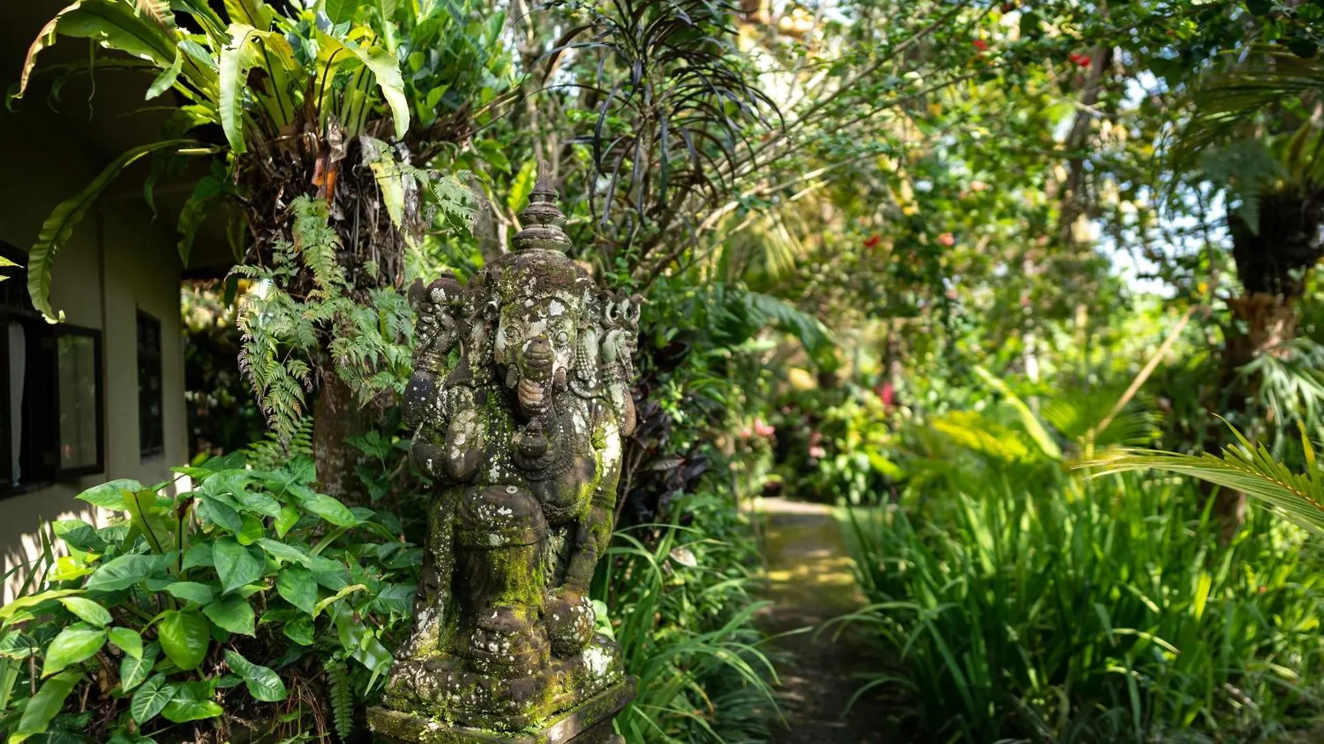 Guest house Santra Putra Guesthouse At Karja Art Space Ubud  Indonesia