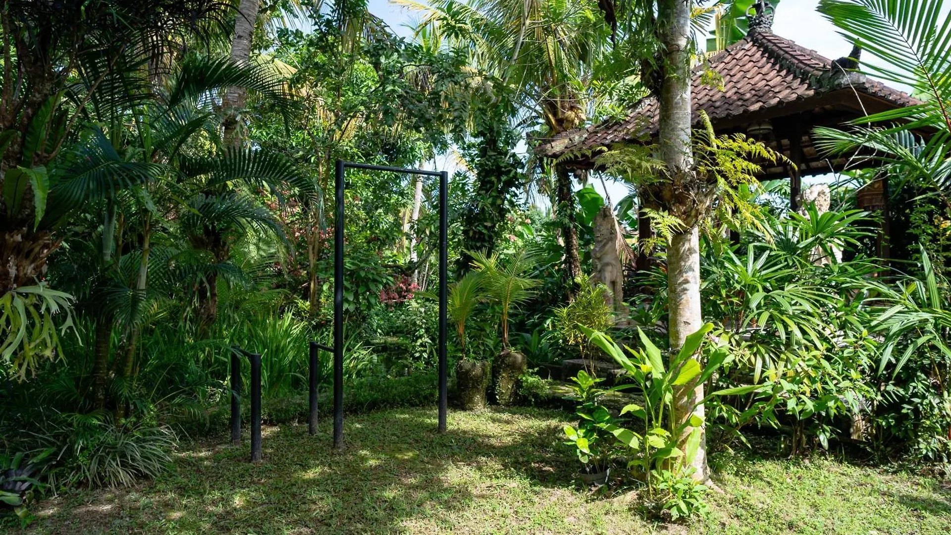 Santra Putra Guesthouse At Karja Art Space Ubud  Guest house