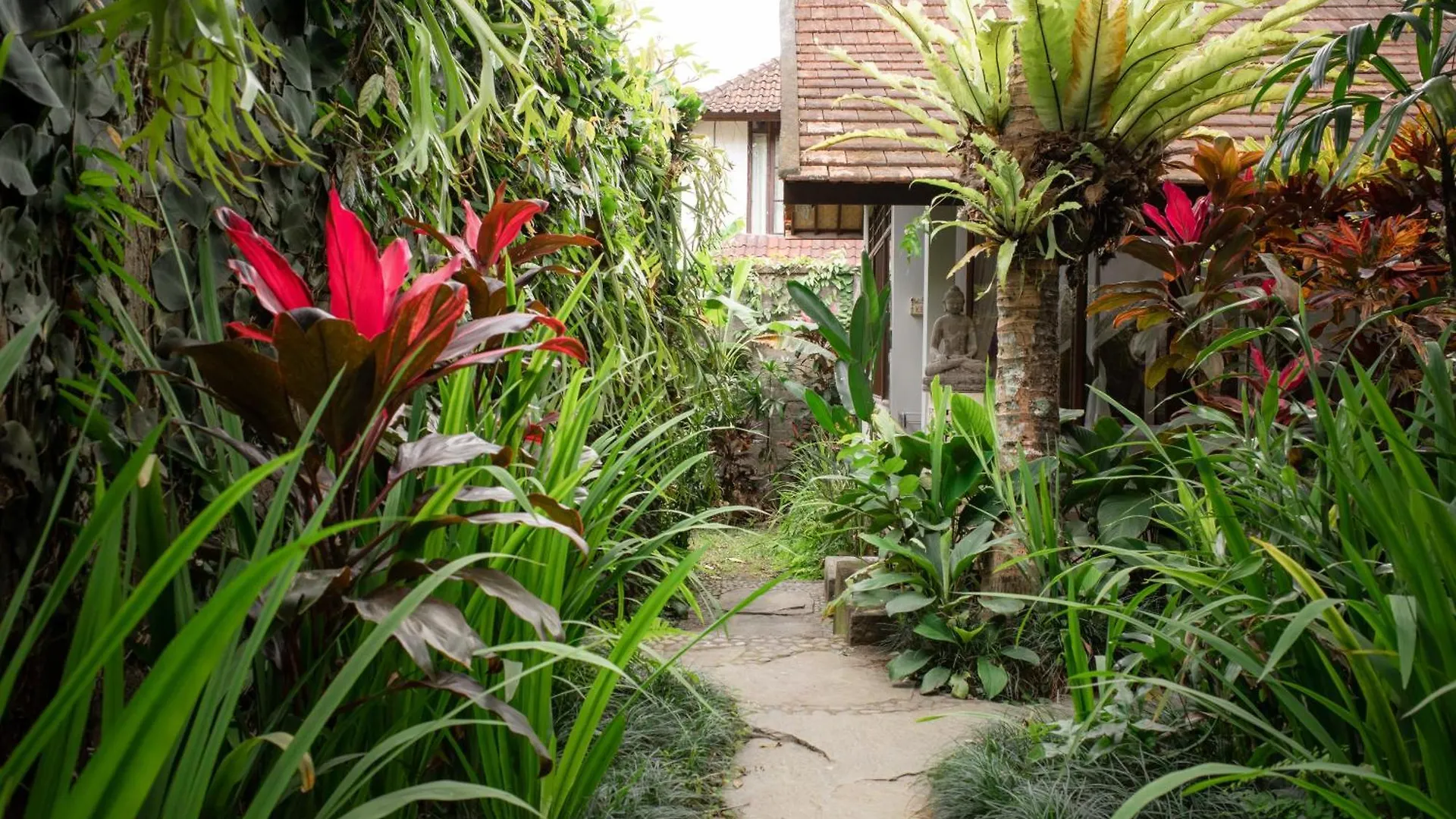 Guest house Santra Putra Guesthouse At Karja Art Space Ubud